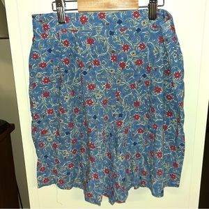 Petite Sophisticate 80s 90s blue floral flowy shorts